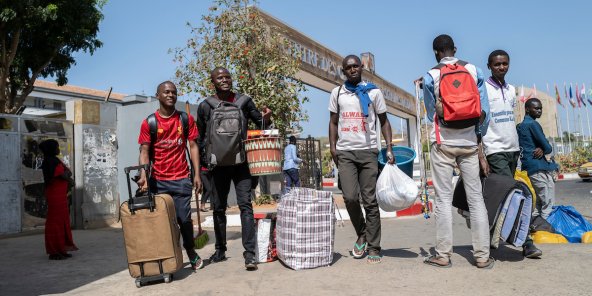Covid -19: Les jeunes, principaux "virus" des personnes âgées