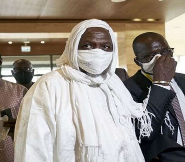 Mali : « La France doit nous respecter », fulmine l’imam Mahmoud Dicko, qui l’accuse  d'ingérence dans la crise