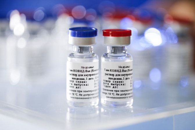 Covid-19 / Commande du vaccin russe: Le Sénégal s'accroche à l'OMS