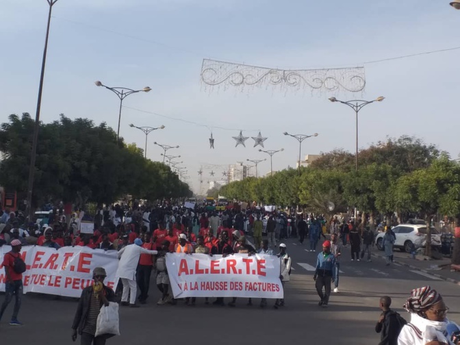 Report de la marche de Aar Li Ñu Bokk, Ñoo Lankk" et Front multi-luttes / Doyna: Les explications de Guy Marius Sagna
