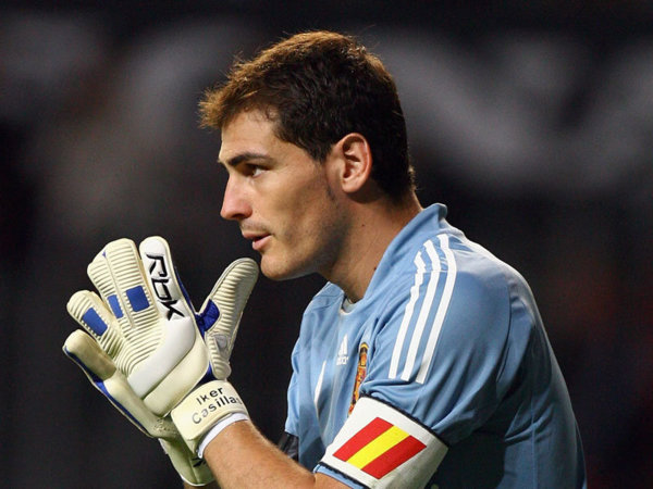 Real Madrid : l’étonnante rumeur qui touche Iker Casillas...