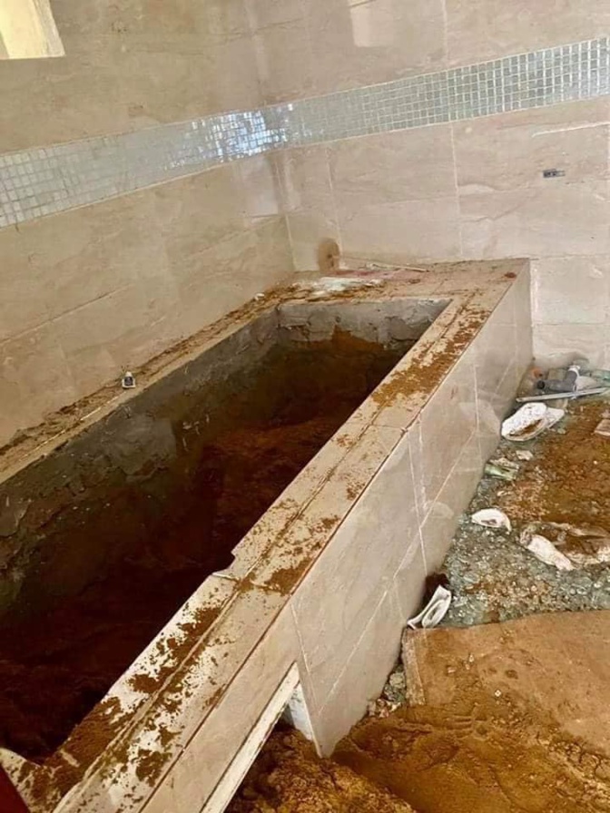 Mali - Vidéo+photos - Ce qui reste de la maison de Karim, fils d'IBK Mali - Vidéo+photos - Ce qui reste de la maison de Karim, fils d'IBK