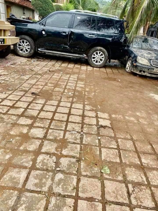 Mali - Vidéo+photos - Ce qui reste de la maison de Karim, fils d'IBK Mali - Vidéo+photos - Ce qui reste de la maison de Karim, fils d'IBK