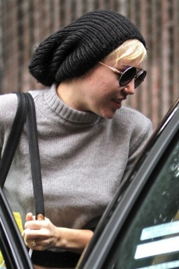 Miley Cyrus souffre d’une poussée d’acné