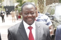 On attaque Mbaye Ndiaye pour atteindre Macky Sall