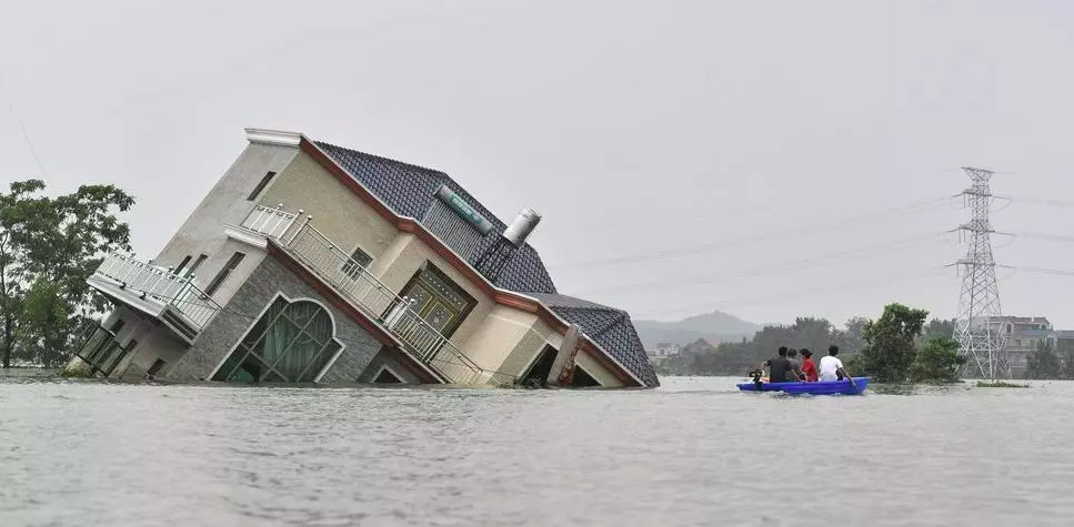 Les inondations au niveau mondial au cours des 2 derniers mois : Le bilan s'alourdit et de nouvelles crues sont attendues... ( Ame sensible s'abstenir ) Les inondations au niveau mondial au cours des 2 derniers mois : Le bilan s'alourdit et de nouvelles crues sont attendues... ( Ame sensible s'abstenir )