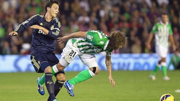 Real Madrid : y a-t-il un problème Özil ?