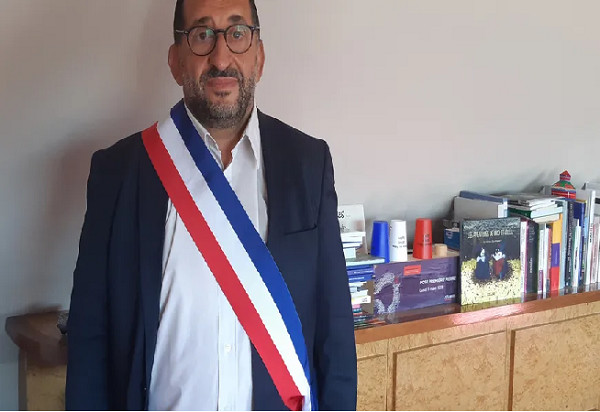 "Sale bougnoule", "voyou", "je vais te crever": ces maires de Seine-Saint-Denis victimes de racisme