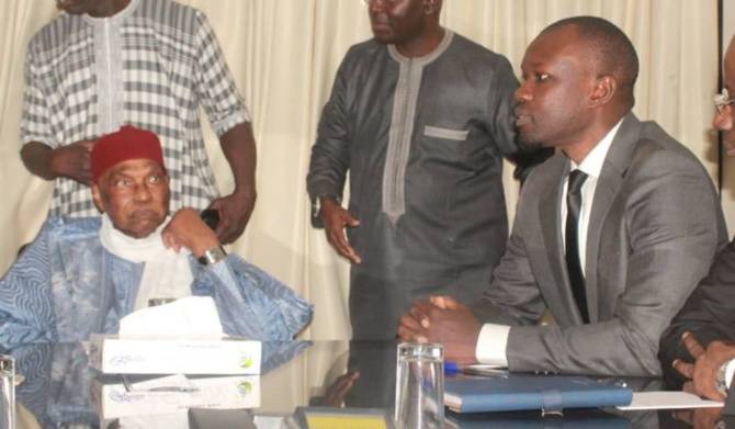 "Macky Sall, le premier à aller en prison": Ousmane Sonko ne donne aucune garantie à Me Wade
