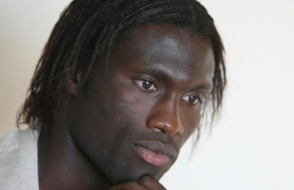 Malickou retrouve une place de titulaire à Grenade, mais sa posture reste fragile.