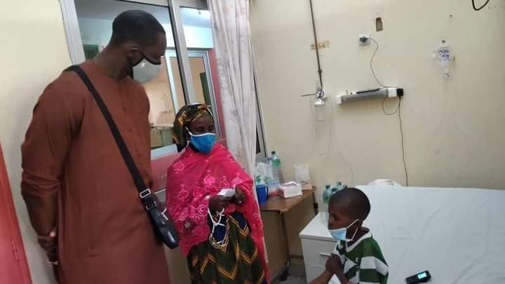 Vidéo - Une personne généreuse lui offre 1 500 000 FCfa pour subir une opération: Les remerciements de Mamadou Bâ !