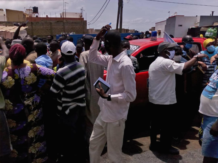 PHOTOS: Images de la tournée de la délégation du Pds en banlieue dakaroise PHOTOS: Images de la tournée de la délégation du Pds en banlieue dakaroise