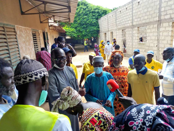 PHOTOS: Images de la tournée de la délégation du Pds en banlieue dakaroise PHOTOS: Images de la tournée de la délégation du Pds en banlieue dakaroise