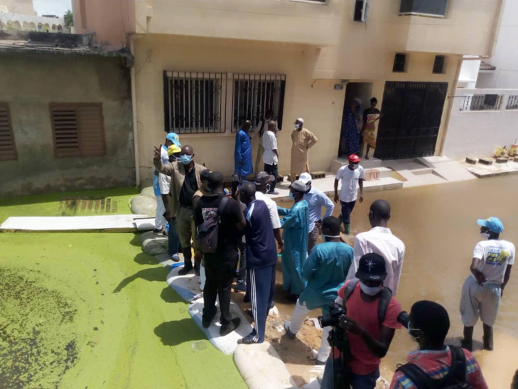 PHOTOS: Images de la tournée de la délégation du Pds en banlieue dakaroise PHOTOS: Images de la tournée de la délégation du Pds en banlieue dakaroise