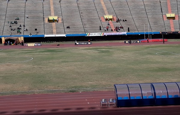 Stade Léopold Senghor à l’agonie, réfection retardée, eau coupée, personnel sans salaires: Pourtant, le début  des travaux « était » prévu pour juin…2019 !