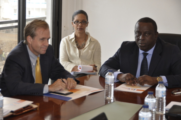 Plusieurs personnalités internationales rendent visite à l’Institut Panafricain de Stratégies( I.P.S.)