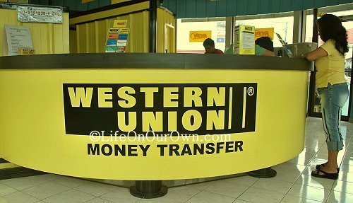 Western Union offre plus de 12 000 000 F aux inondés