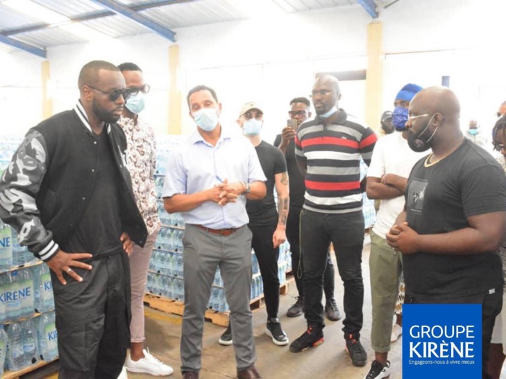 PHOTOS - Maître Gims, Barack Adama et autres en visite dans l'usine de Kirène: Les images !
