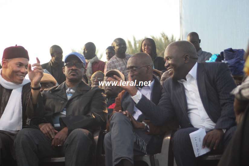 Karim Wade et Oumar Sarr rigolent, Madické Niang très concentré