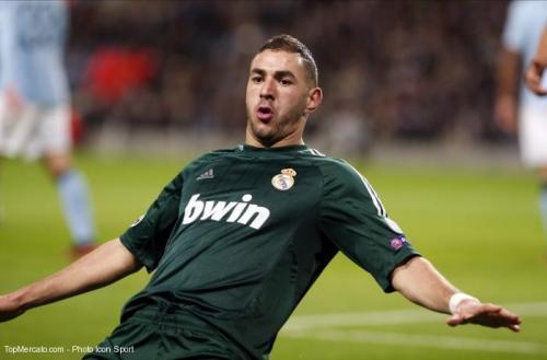 Real Madrid: Benzema croit encore au titre