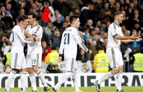 Le Real ne baisse pas les bras