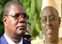 Macky Sall et Ousmane Ngom dans une même salle
