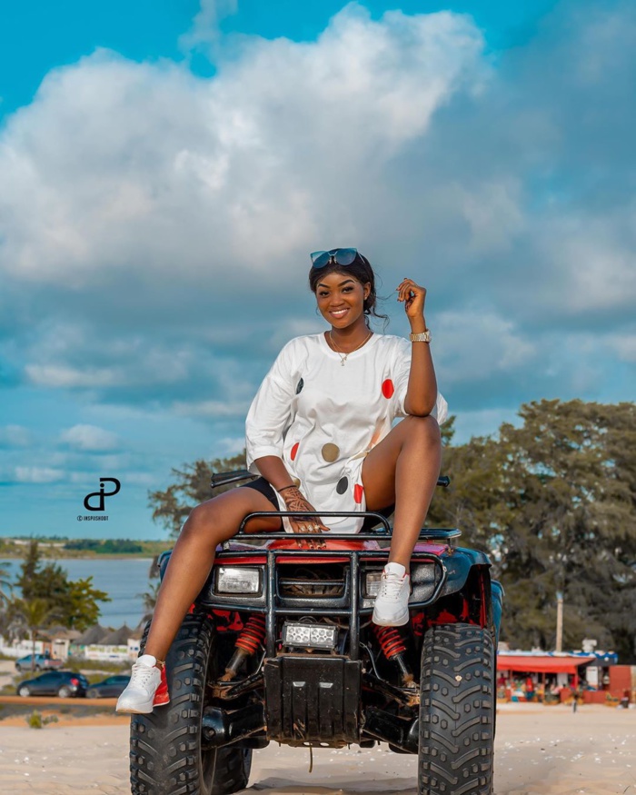 Mame Diarra de Sen Petit Gallé s'affiche toute élégante, lors de son dernier shooting (Photos)