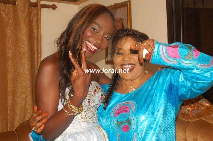 Coumba Gawlo et Fatou Guéwel très complices