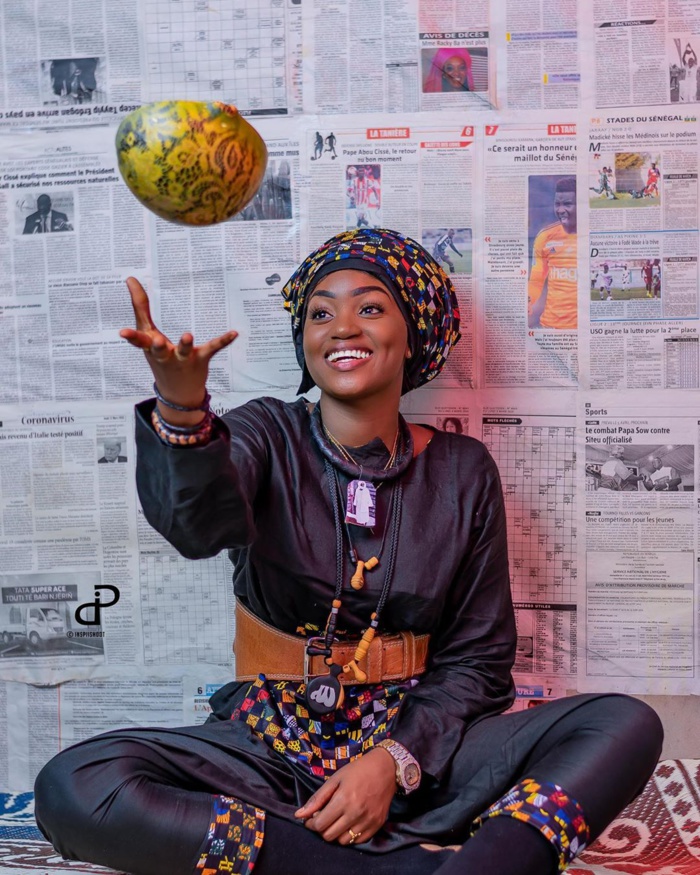 Mame Diarra de Sen Petit Gallé en mode Yaye Fall (Photos) Mame Diarra de Sen Petit Gallé en mode Yaye Fall (Photos)