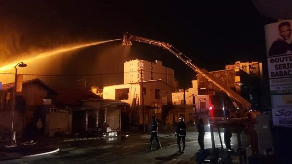 Grave Incendie à Paak lambaye: les images et la vidéo d'une catastrophe