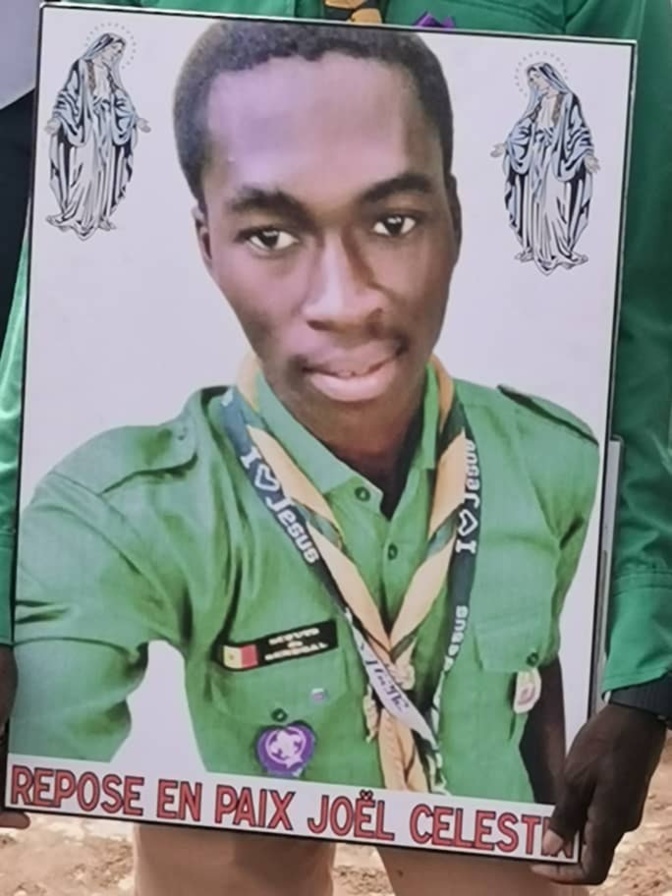 Etudiant tué: les éclaireurs rendent un dernier hommage à Joël Célestin Ahyi (Photos)