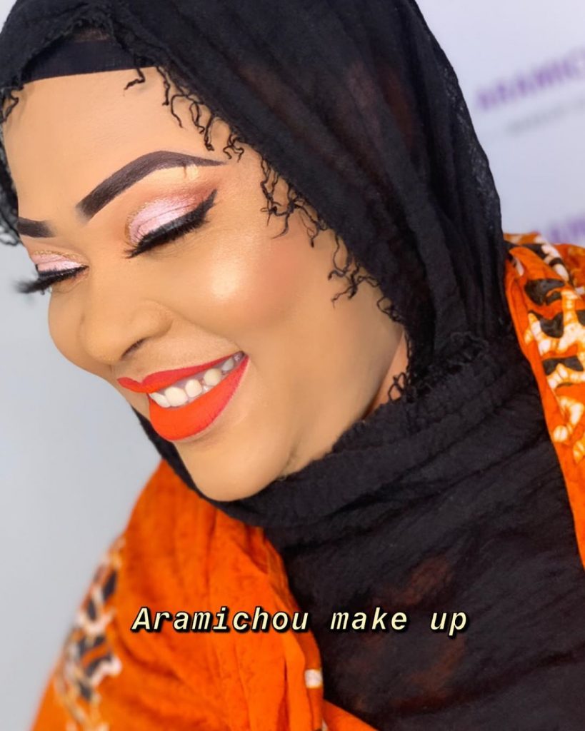 Boury Bathily, méconnaissable après son make-up (Photos)