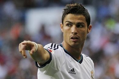Man Utd : Evra donne un conseil à Ronaldo pour gagner le Ballon d'Or