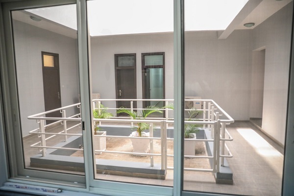 Visite de travail du Président Macky au Nigéria : les images d’un joyau, la nouvelle chancellerie du Sénégal à Abuja Visite de travail du Président Macky au Nigéria : les images d’un joyau, la nouvelle chancellerie du Sénégal à Abuja