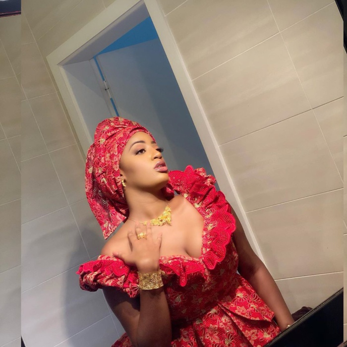 Admirez les nouvelles photos de l'actrice Betty (Photos)