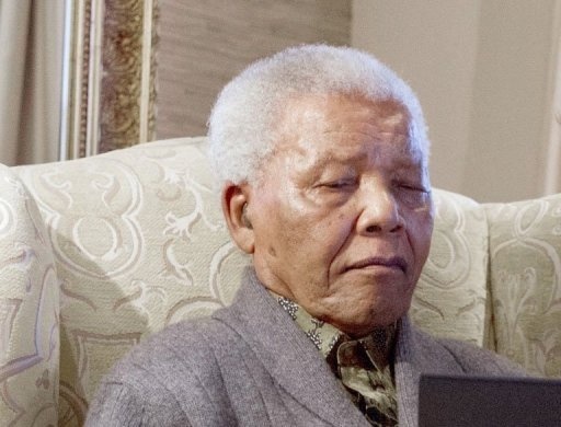 Nelson Mandela "va très bien", dit sa fille