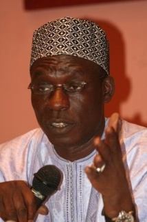 Farba Senghor ironise le discours de Macky