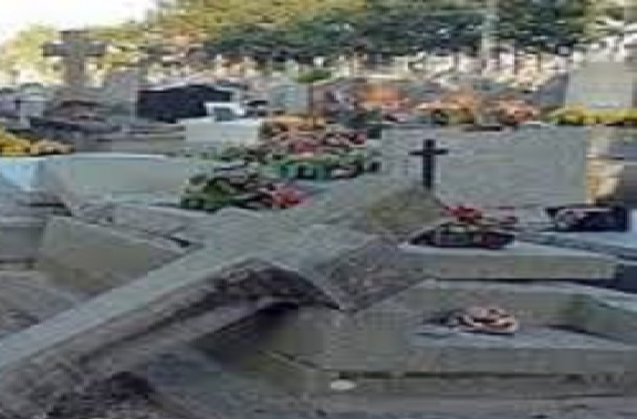 "Profanation" d’un cimetière catholique à Tivaouane: Des acteurs recadrent les faits et appellent au calme