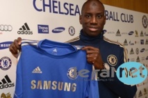 Demba Bâ dédie sa signature à Chelsea à sa mère