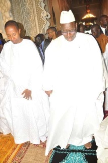 Sermon de la famille Omarienne à Macky  Sall : "Dieu fera porter aux dirigeants voleurs leurs butins devant tous les fidèles en guise de châtiments"