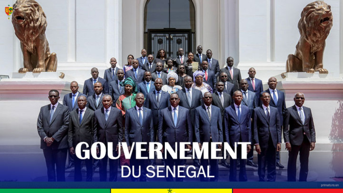 Dissolution du gouvernement: Miracle, les ministres « injoignables » communiquent à nouveau !