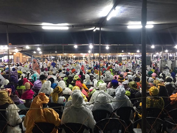 Célébration du Maouloud à Touba Sanokho : les images d’une cérémonie religieuse Célébration du Maouloud à Touba Sanokho : les images d’une cérémonie religieuse