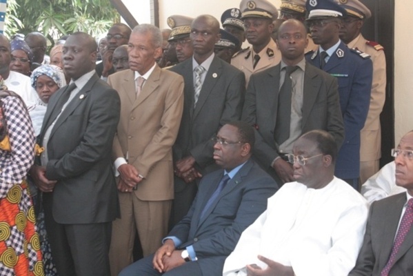 La levée du corps de Ousmane Masseck Ndiaye à l'Hôpital Principal ( photos )
