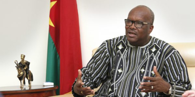 Roch Marc Kaboré, Président du Burkina Faso: "Iba Der Thiam a apporté une contribution significative à l'édification de la démocratie en Afrique"