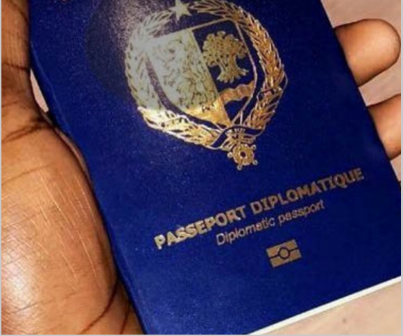 Passeport diplomatique: Le "chef de protocole" du ministre de la Justice, écope de 3 mois assortis de sursis