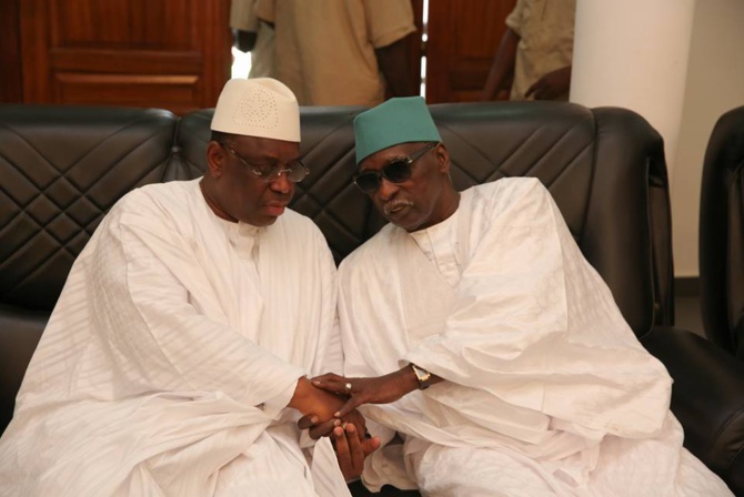 Tivaouane - Travaux d'achèvement de la Grande Mosquée: Macky Sall contribue pour un milliard de francs CFA Tivaouane - Travaux d'achèvement de la Grande Mosquée: Macky Sall contribue pour un milliard de francs CFA