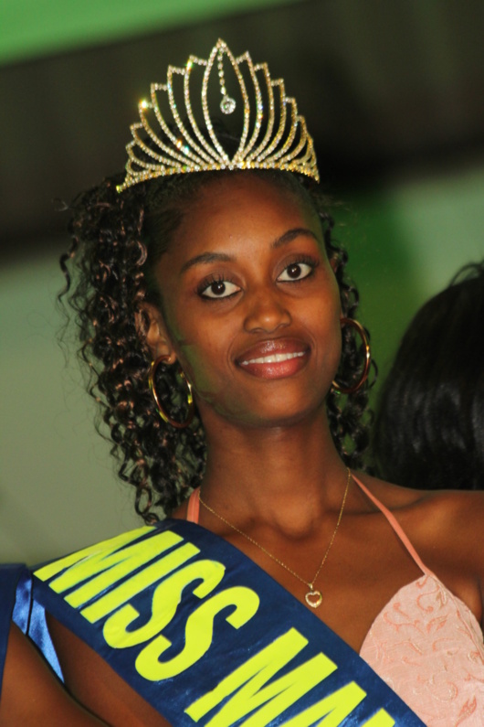 Miss Manjak 2013, Samantha LOPY a été élue lors de la 8ème Edition