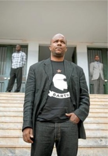 Le Parti socialiste tourne la page Malick Noel Seck