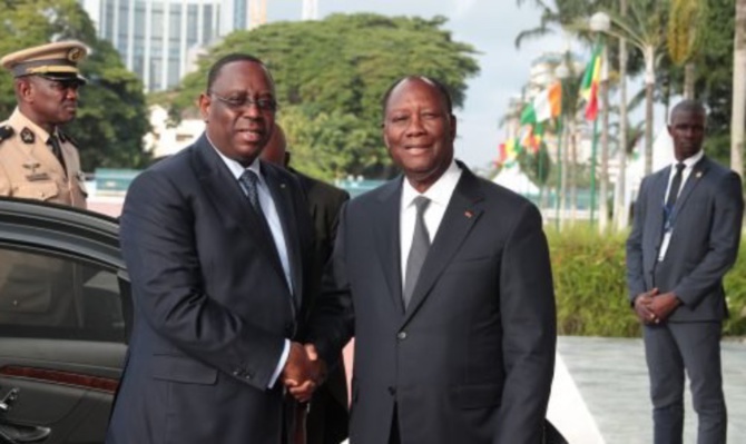 Côte d'Ivoire: Macky Sall a pris langue avec les deux Konan, Bédié et Banny