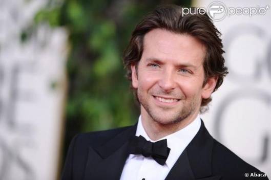 Bradley Cooper amoureux de Jennifer Lawrence ? ''Je pourrais être son père !''